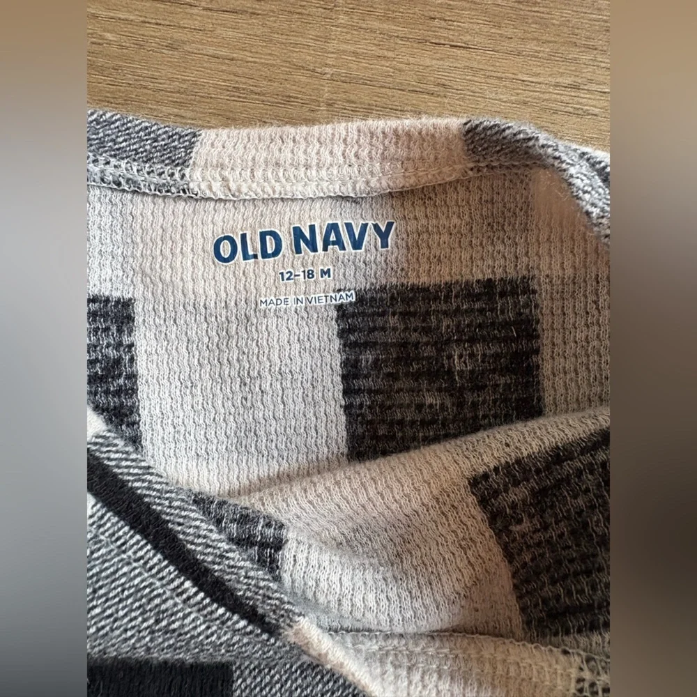 🌼3/$20 Old Navy Black and White Buffalo Plaid Baby Dress - Picture 2 of 2